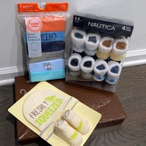 Baby boy essential bundle: onesies, socks, hat